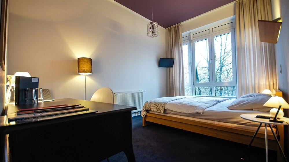 Midi Inn Parkhotel Mitte Берлин Экстерьер фото